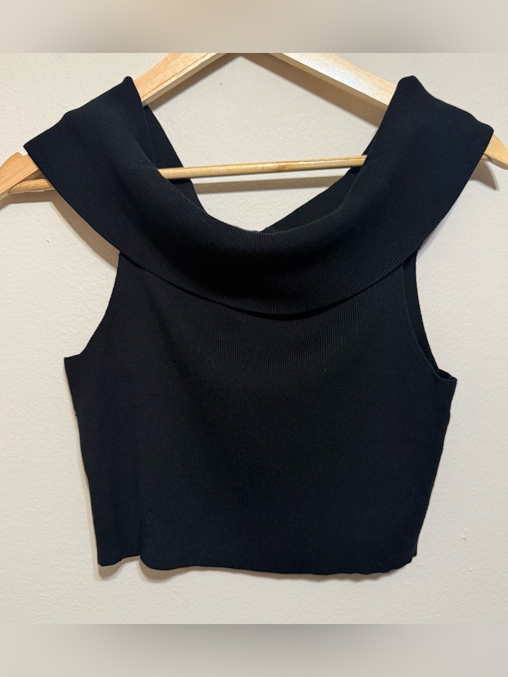 Nordstrom Open Edit Black Off The Shoulder Tank Cropped NWT women S